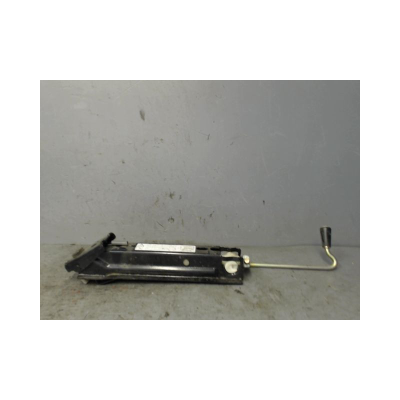 CRIC PEUGEOT 206