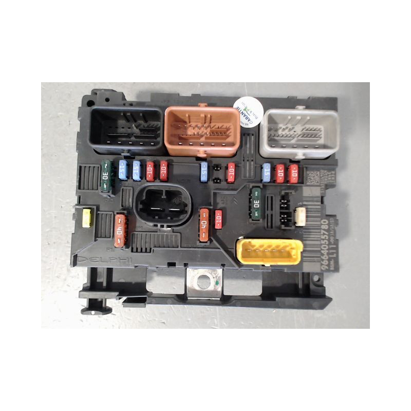 BOITE A FUSIBLES PEUGEOT 207 SW 2007-2013