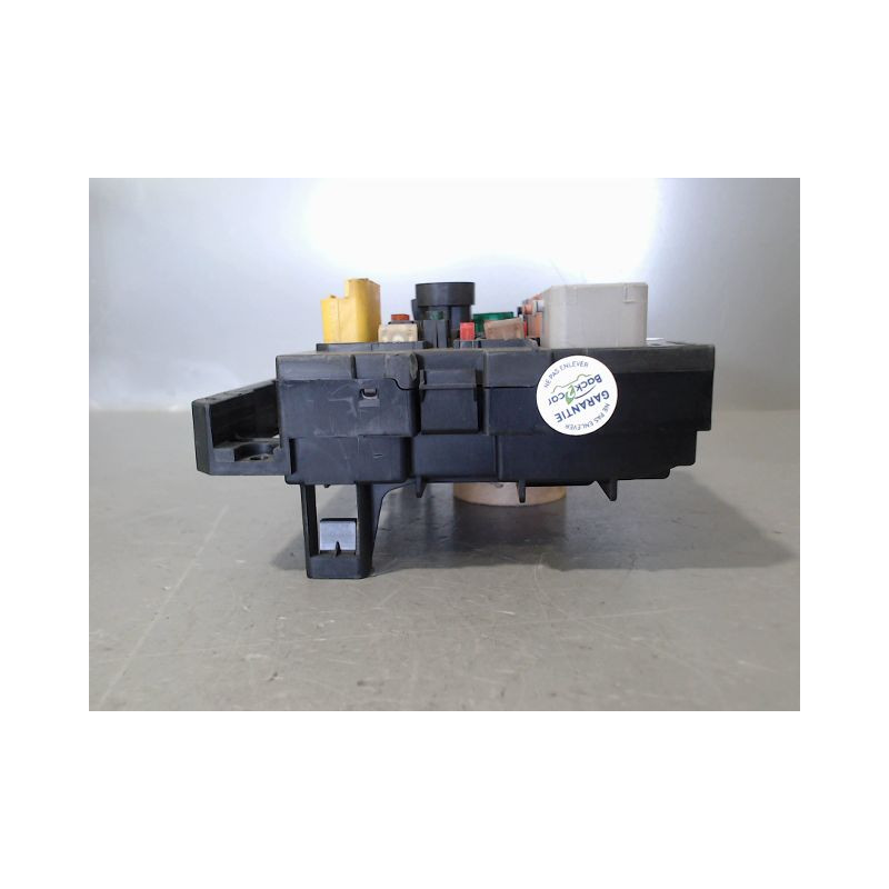 BOITE A FUSIBLES PEUGEOT 308 I Phase 1 2007-2011