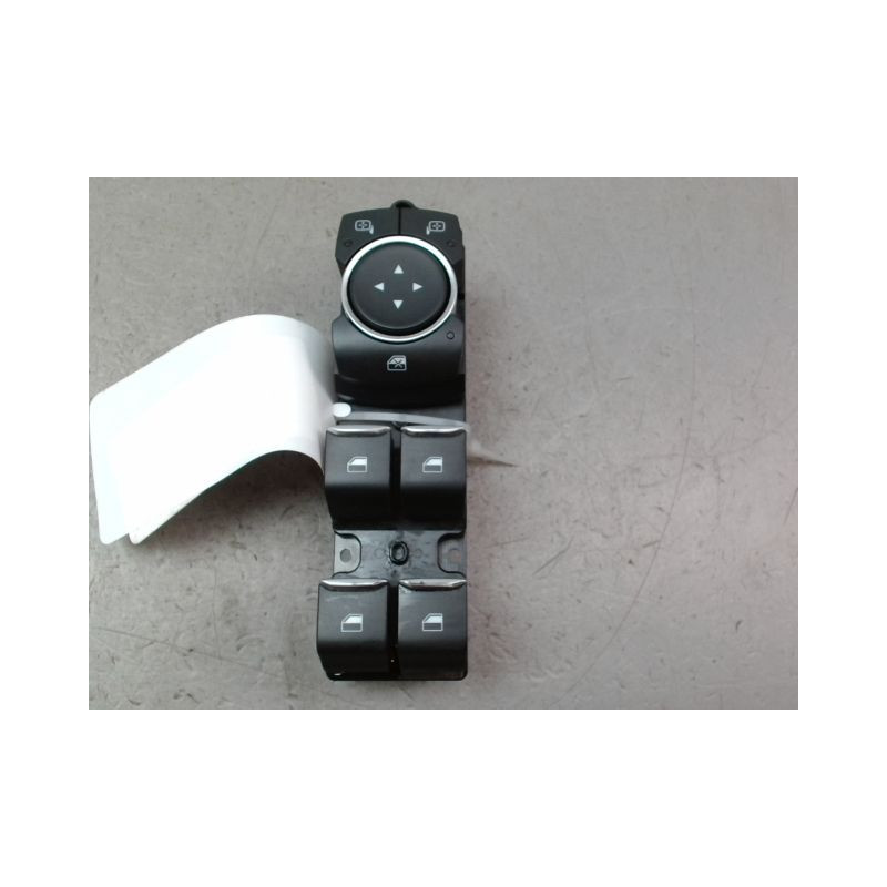 COMMANDE LEVE-GLACE PORTE AVG FORD FOCUS 2008-