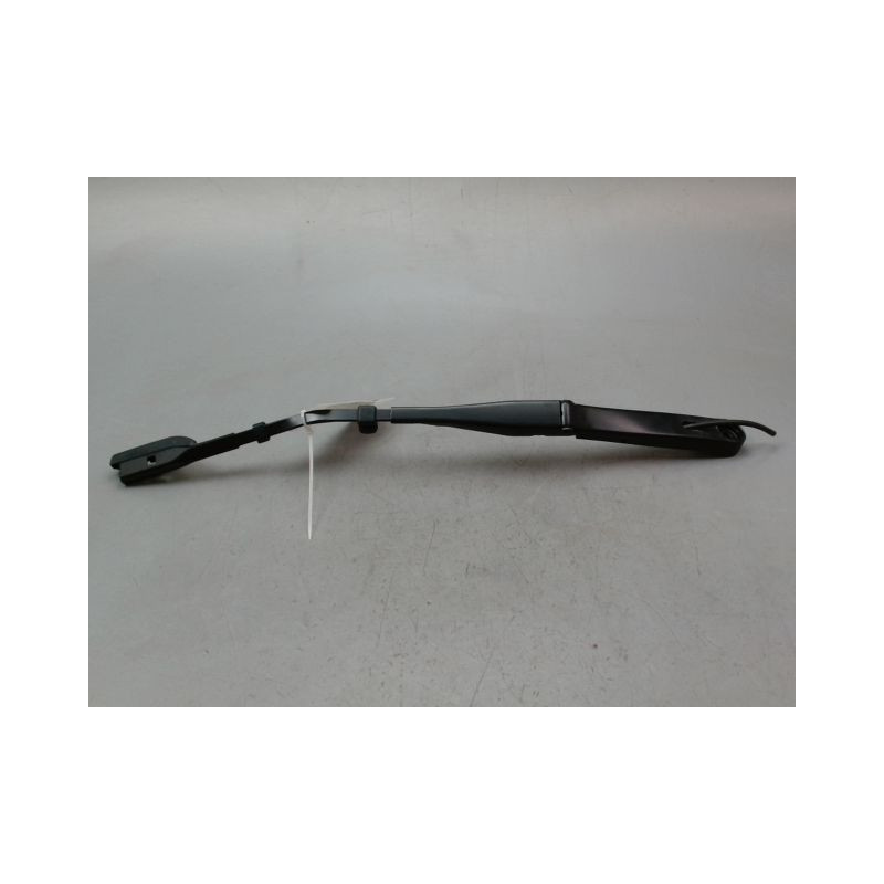 BRAS ESSUIE-GLACE AVANT DROIT PEUGEOT 308 SW 2008-