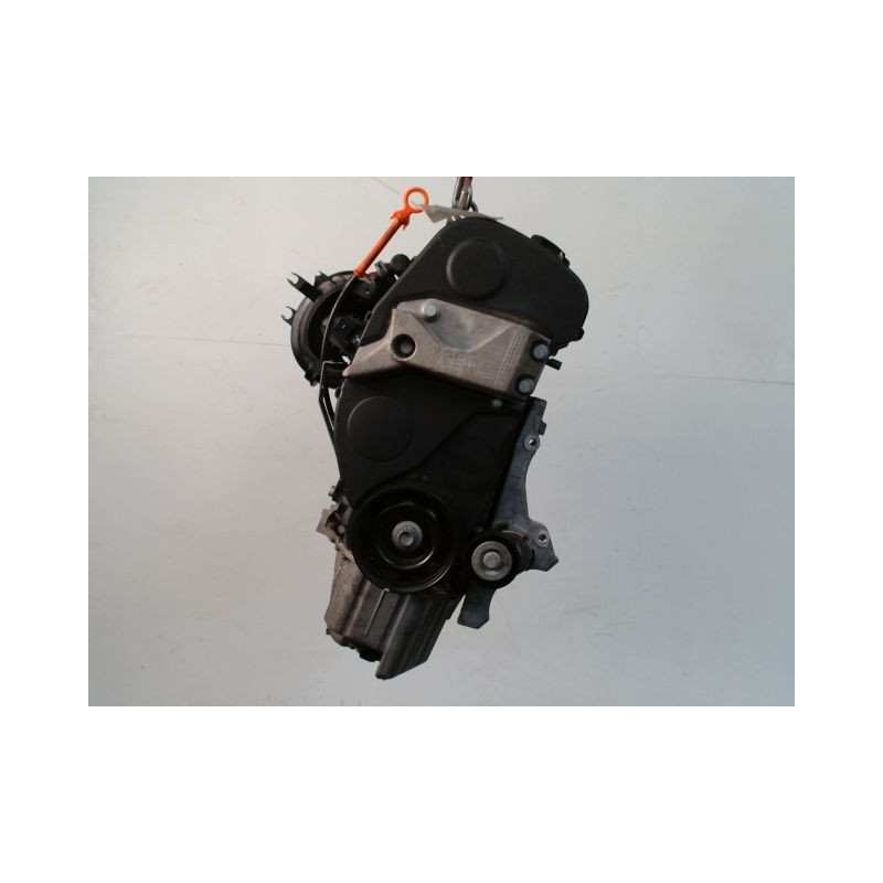 MOTEUR ESSENCE VOLKSWAGEN POLO IV Phase 2  2005-2009 1.4 16V