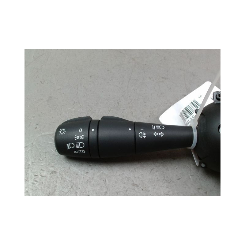 COMMANDE ECLAIRAGE RENAULT CLIO IV Phase 1 2012-...