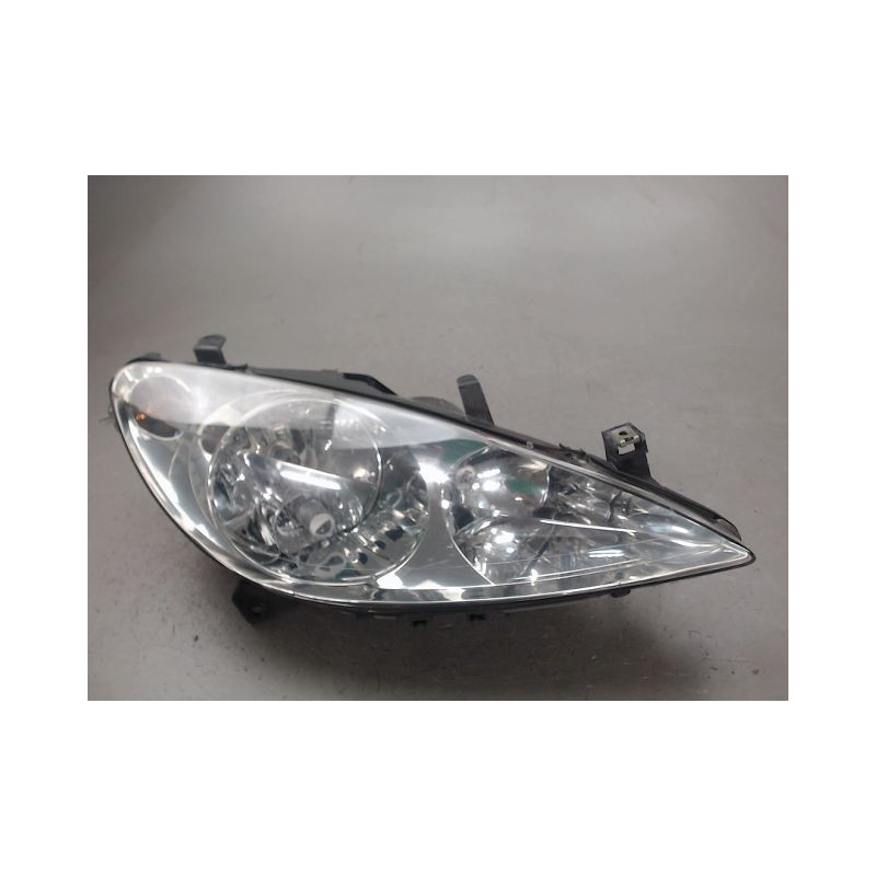 PHARE DROIT PEUGEOT 307