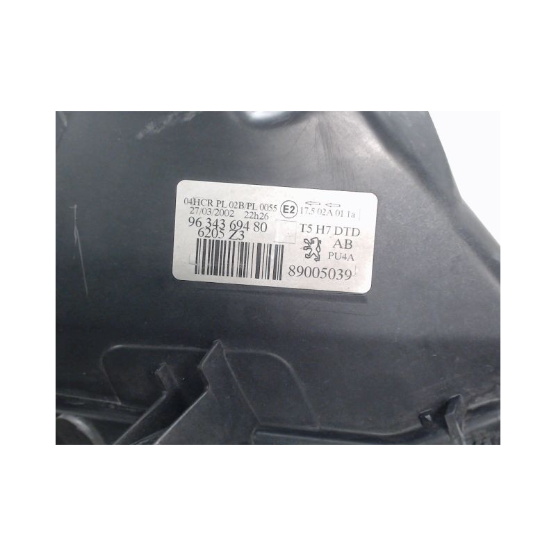 PHARE DROIT PEUGEOT 307