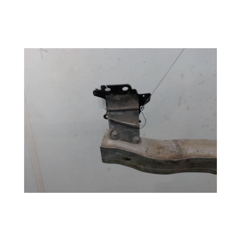 RENFORT PARE-CHOC AVANT AUDI A3