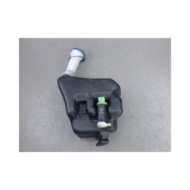 RESERVOIR LAVE-GLACE AVANT PEUGEOT 106