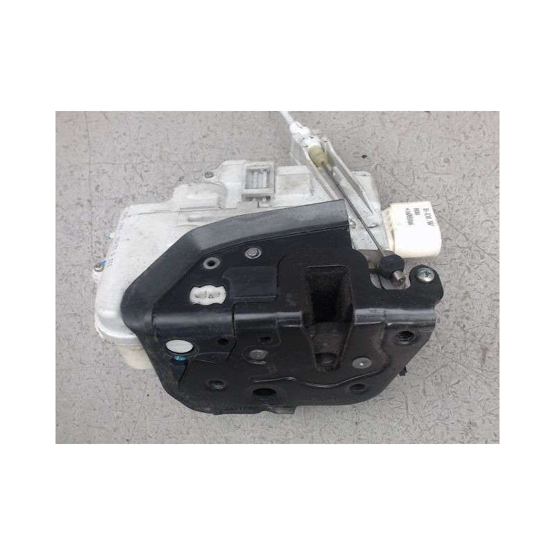 SYSTEME CONDAMNATION AVANT GAUCHE AUDI A3