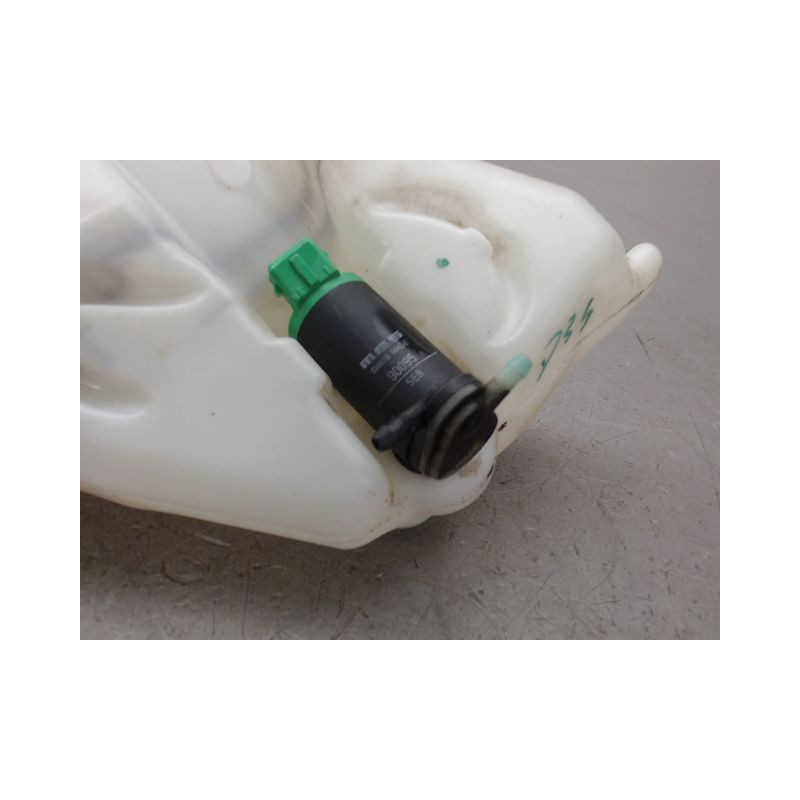 RESERVOIR LAVE-GLACE AVANT PEUGEOT 206