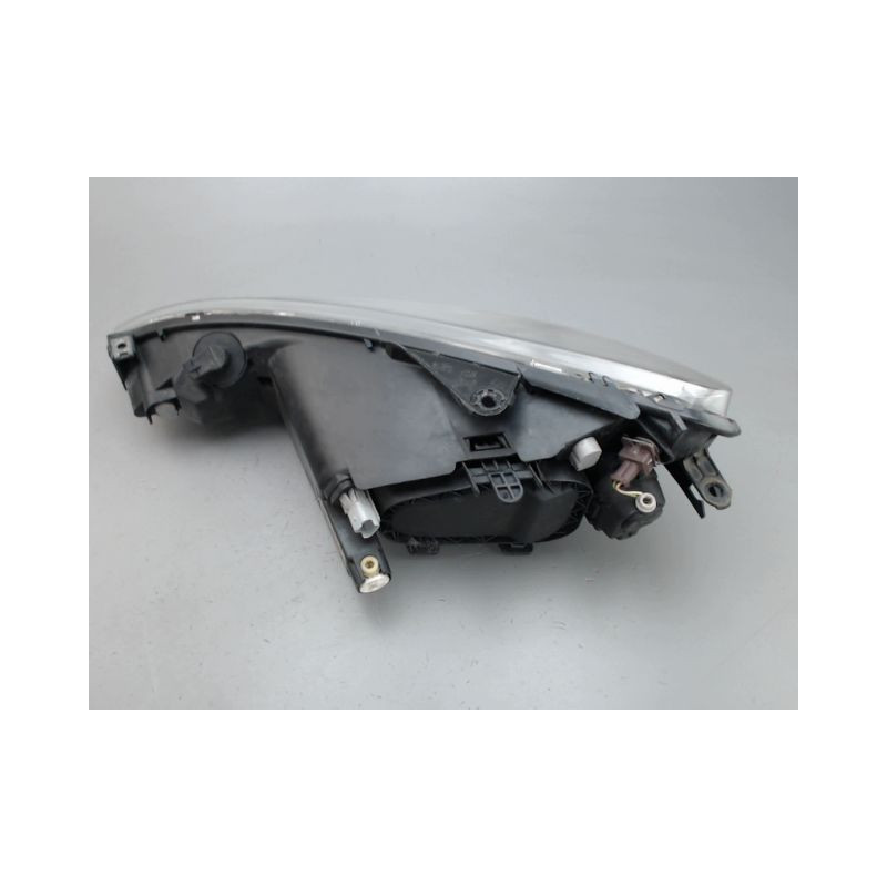 PHARE DROIT PEUGEOT 206