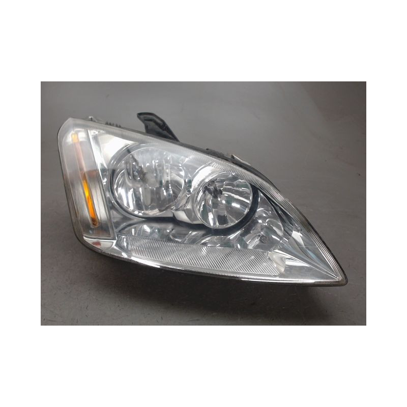 PHARE DROIT FORD FOCUS