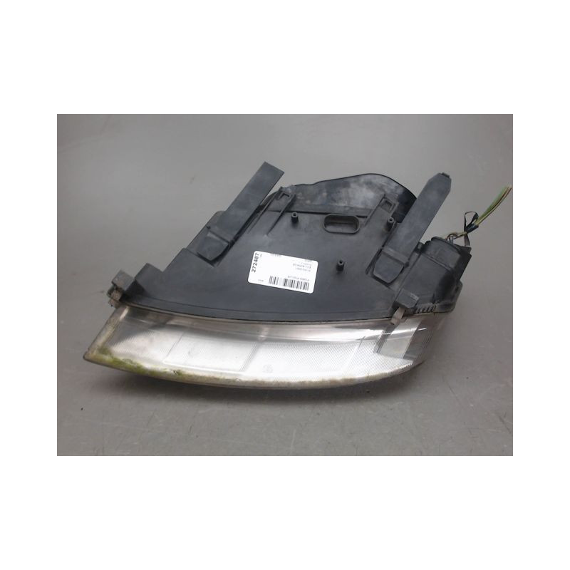 PHARE DROIT FORD FOCUS