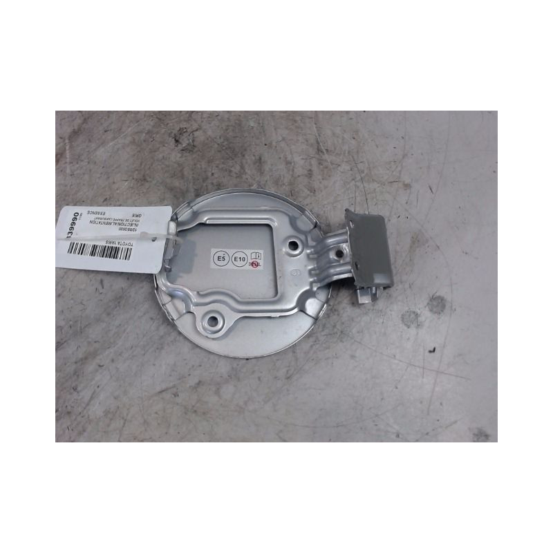 VOLET DE TRAPPE CARBURANT TOYOTA YARIS