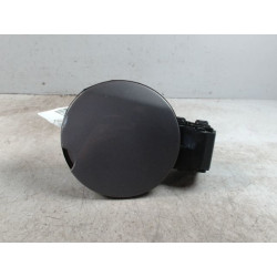 VOLET DE TRAPPE CARBURANT