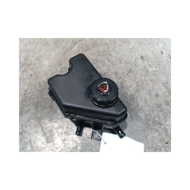 RESERVOIR POMPE DIRECTION CITROEN BERLINGO MULTISPACE 2002-