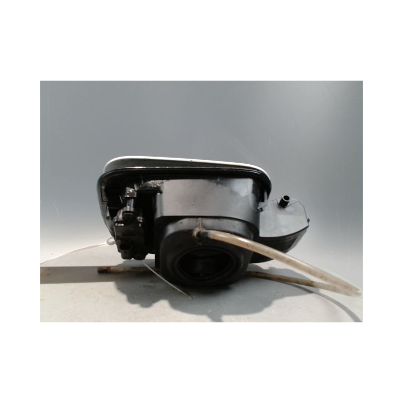VOLET DE TRAPPE CARBURANT SEAT TOLEDO 2004-