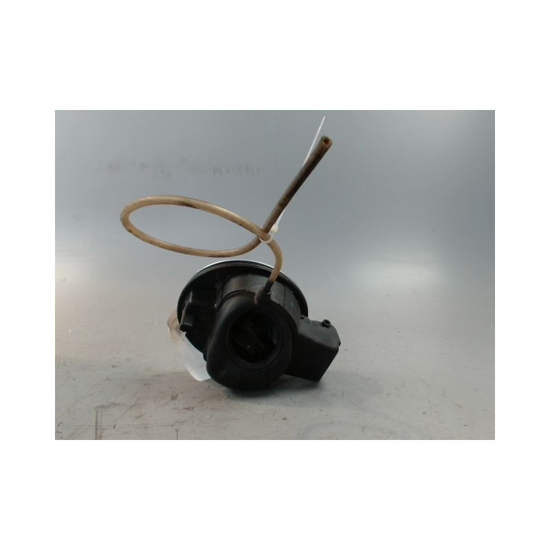 VOLET DE TRAPPE CARBURANT VOLKSWAGEN POLO 2005-