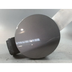 VOLET DE TRAPPE CARBURANT