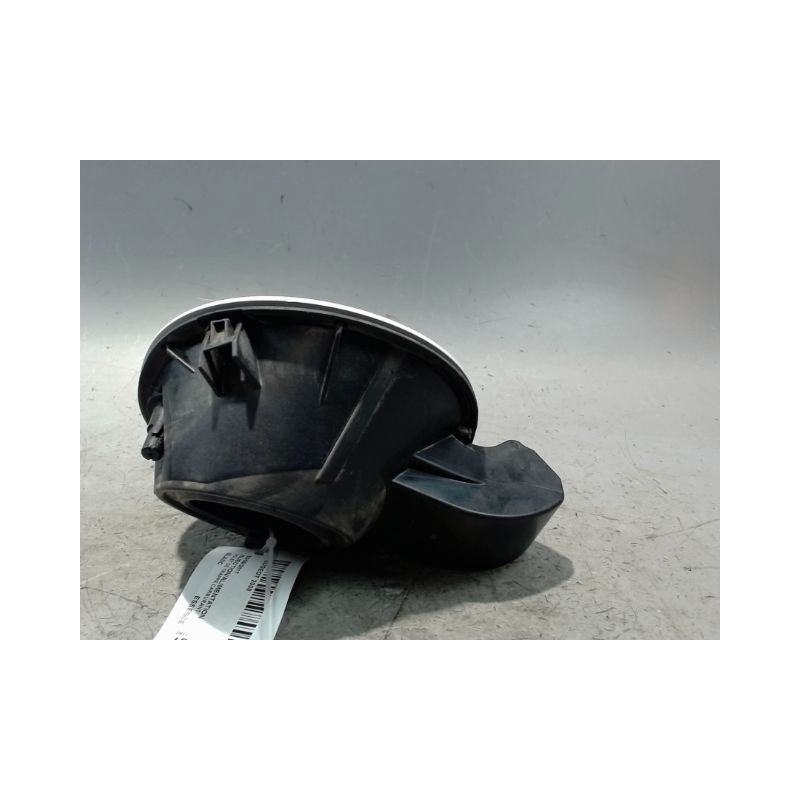 VOLET DE TRAPPE CARBURANT PEUGEOT 2008