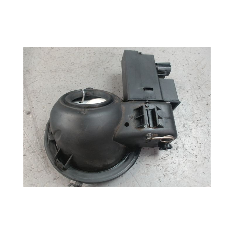 VOLET DE TRAPPE CARBURANT LAND ROVER FREELAND.