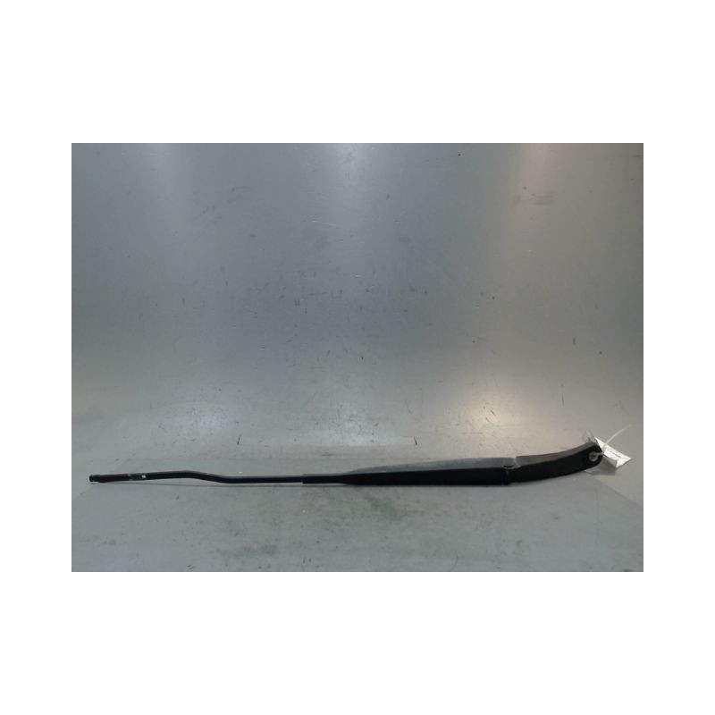 BRAS ESSUIE-GLACE AVANT GAUCHE RENAULT CLIO