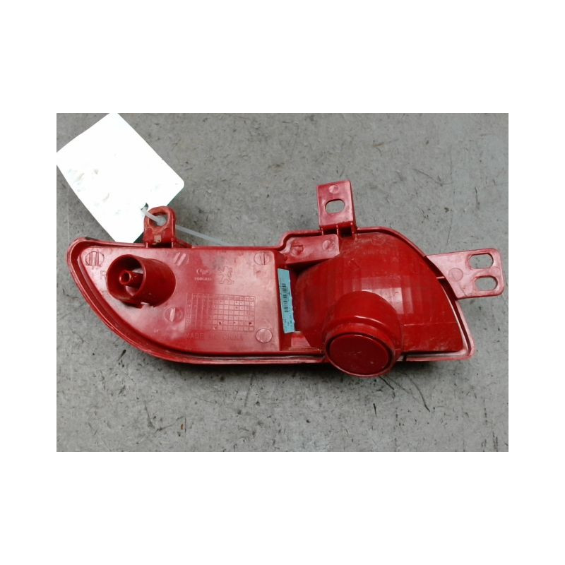 FEU DE PARE-CHOC ARRIERE DROIT PEUGEOT 206+ 2009-