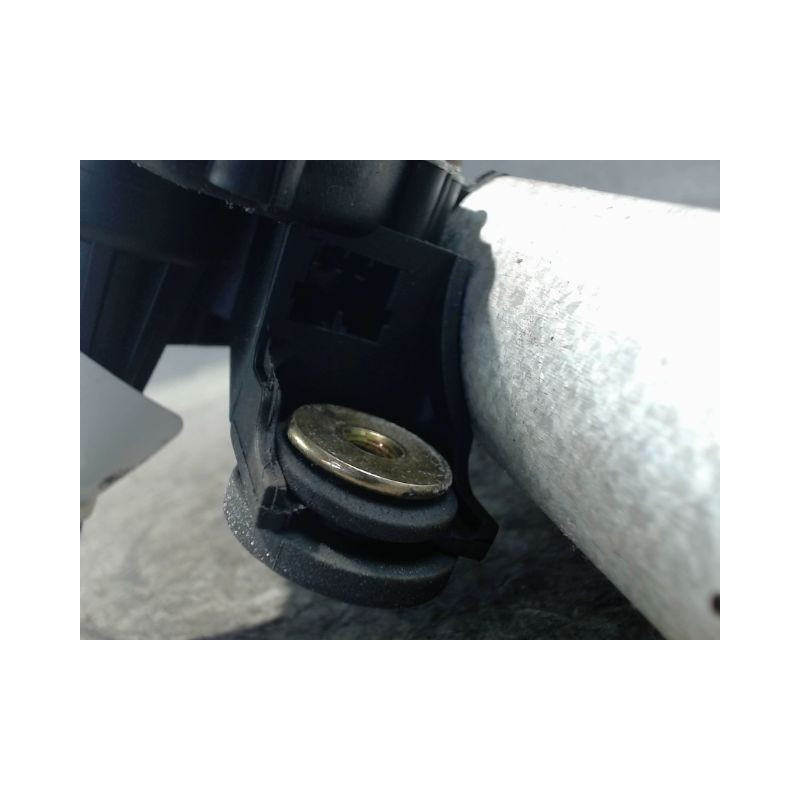 MOTEUR ESSUIE-GLACE ARRIERE FIAT PANDA 2003-