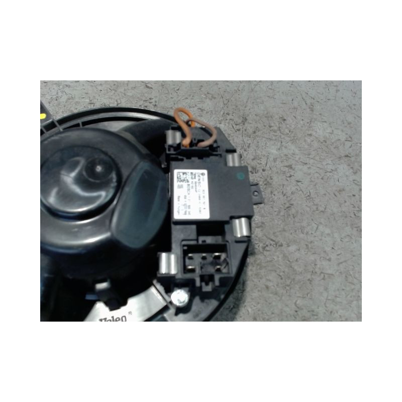 MOTEUR VENTILATEUR CHAUFFAGE VOLKSWAGEN GOLF V 2003-2009