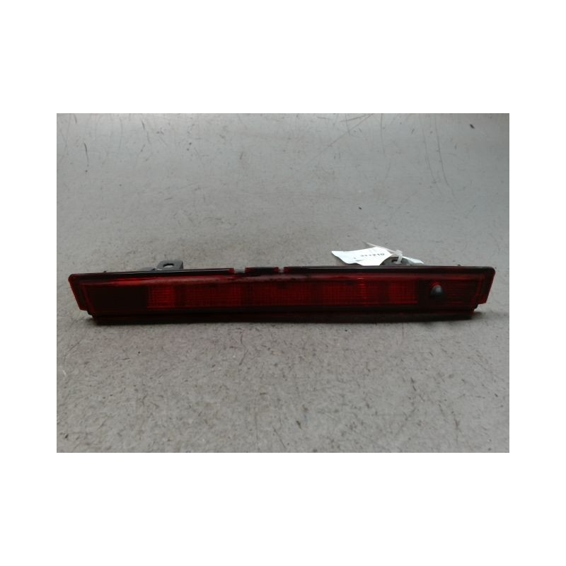 FEUX STOP SUPPLEMENTAIRE RENAULT CLIO IV 2012-