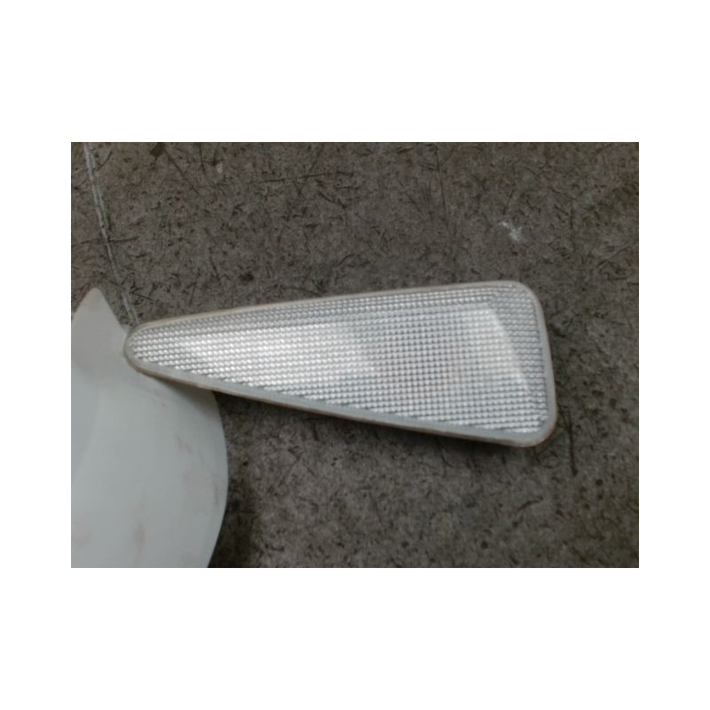 REPETITEUR AILE GAUCHE DACIA SANDERO 2008-
