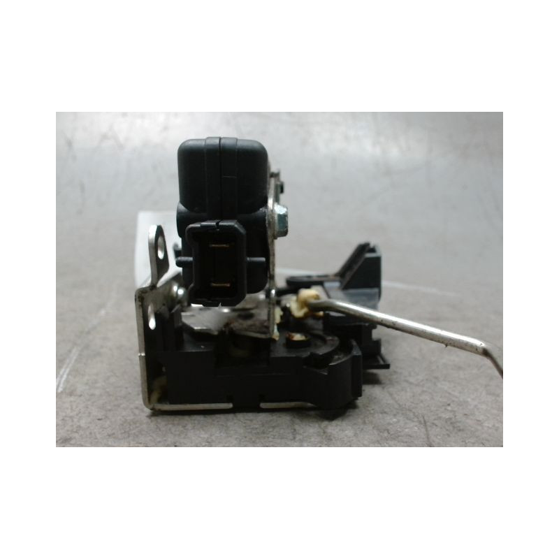 SYSTEME CONDAMNATION AVANT GAUCHE DACIA SANDERO 2008-