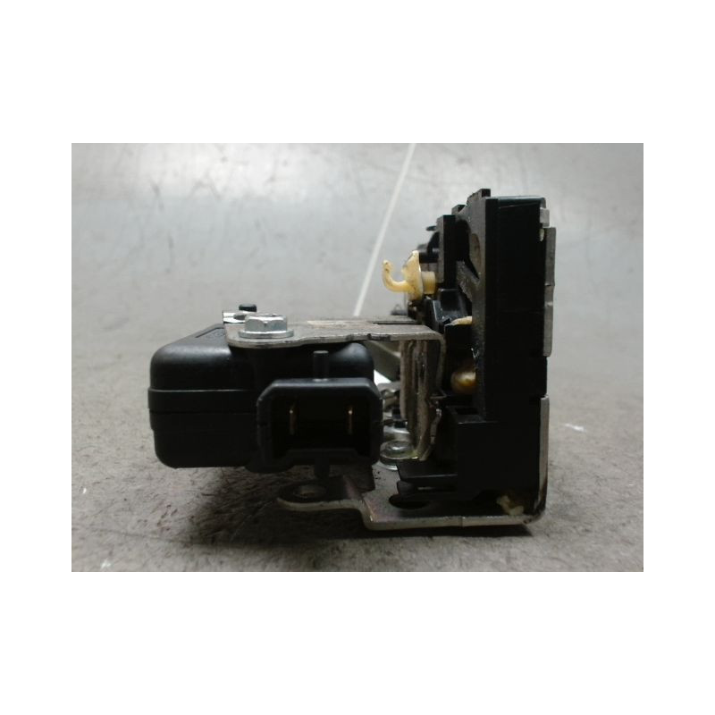 SYSTEME CONDAMNATION ARRIERE GAUCHE DACIA SANDERO 2008-