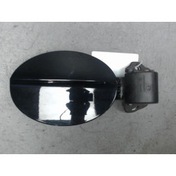 VOLET DE TRAPPE CARBURANT