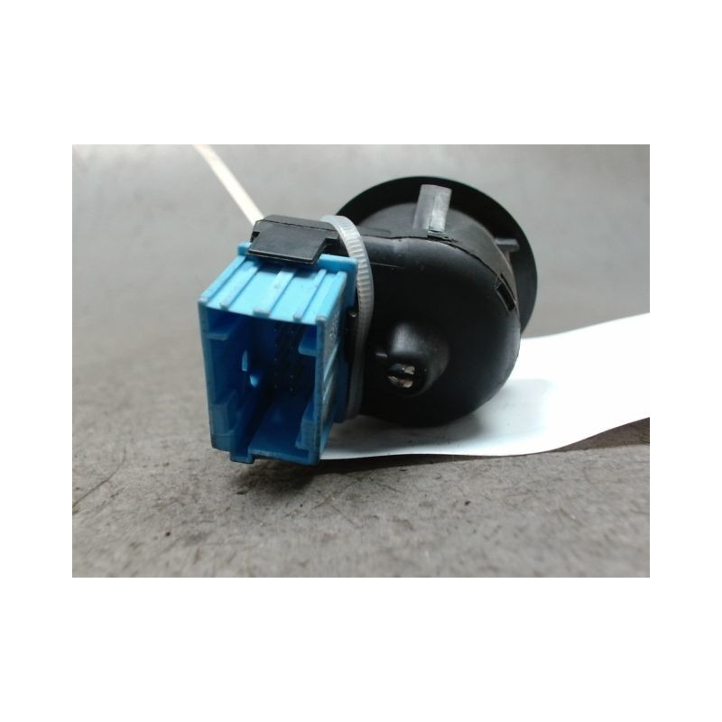 COMMANDE RETROVISSEUR EXTERIEUR ELECTRIQUE CITROEN BERLINGO BREAK 2002-