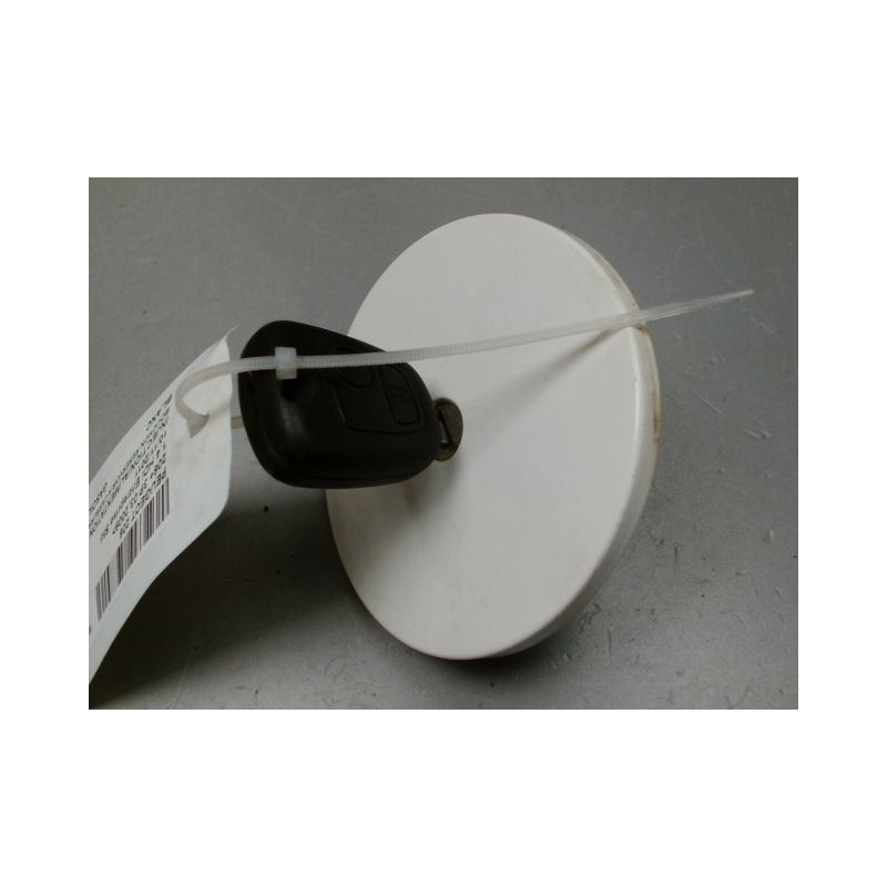 BOUCHON RESERVOIR A CARBURANT PEUGEOT 206+ 2009-