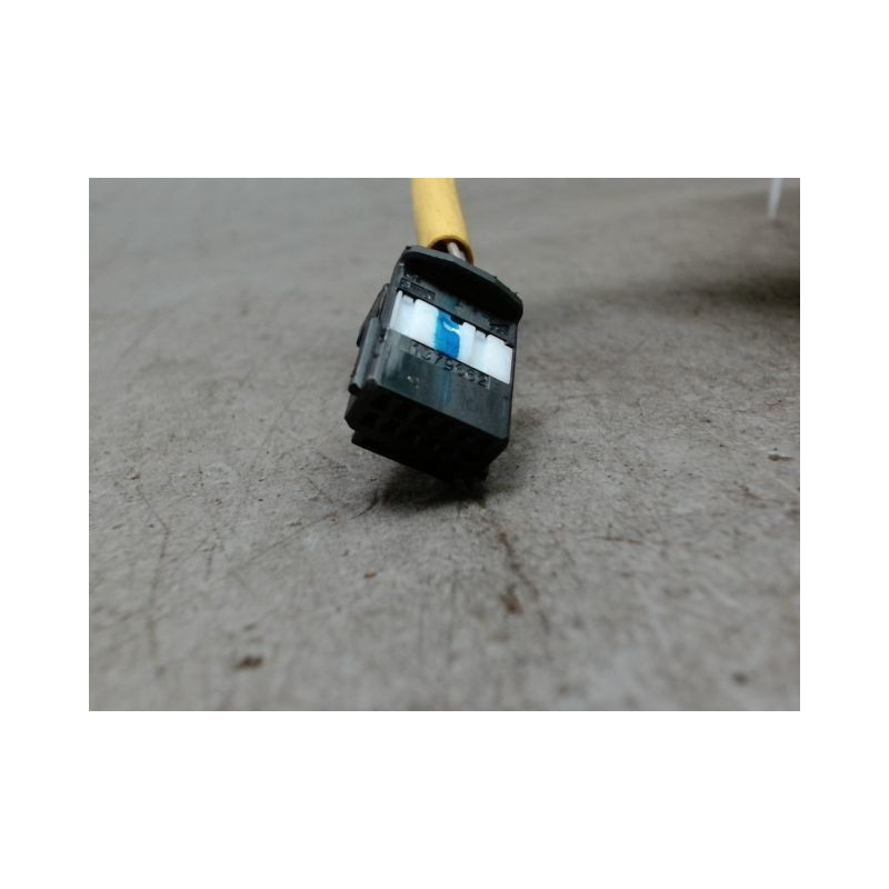 RETROVISEUR EXTERIEUR ELECTRIQUE GAUCHE RENAULT CAPTUR