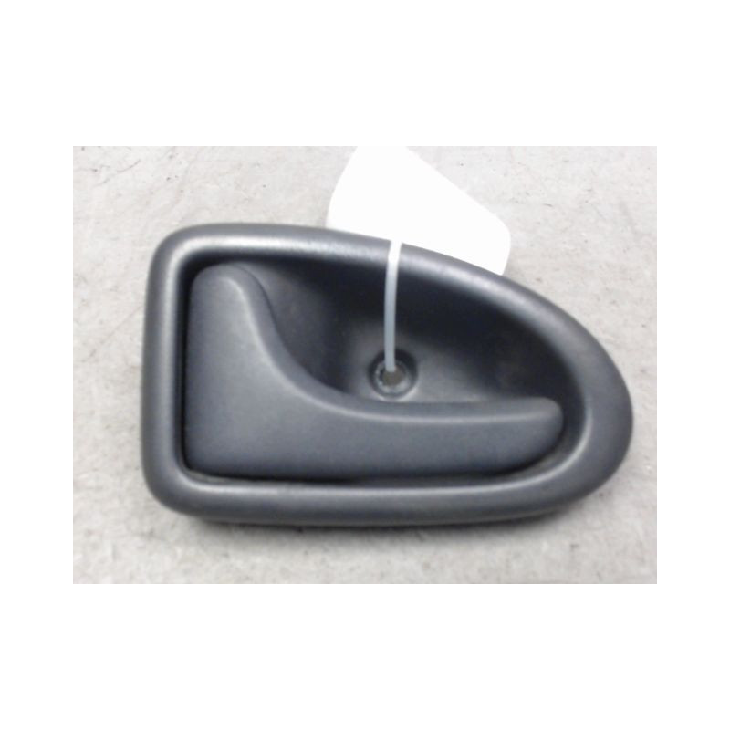 POIGNEE INTERIEURE PORTE AVANT GAUCHE RENAULT CLIO II PH.2 01-06
