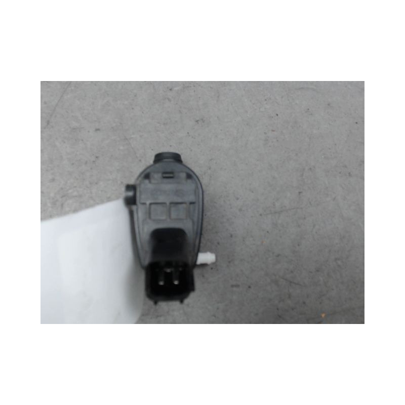 POMPE LAVE-GLACE AVANT KIA SPORTAGE