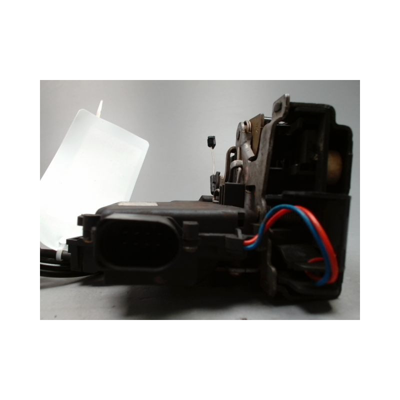 SYSTEME CONDAMNATION AVANT GAUCHE VOLKSWAGEN NEW BEETLE