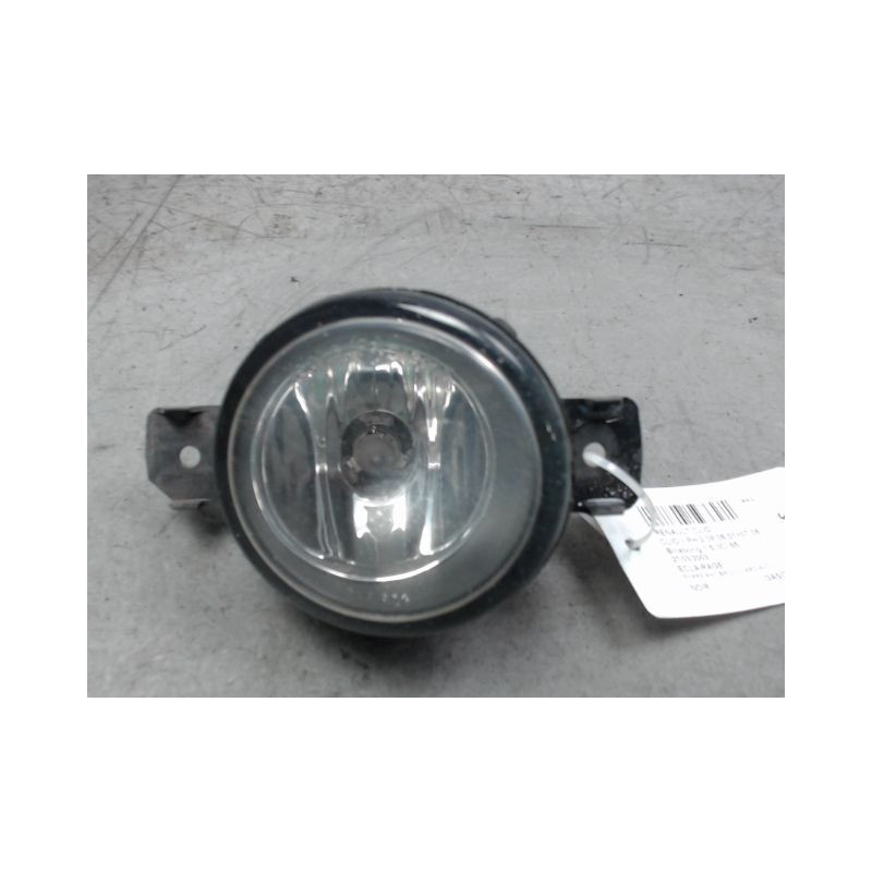 PHARE ANTIBROUILLARD AVANT DROIT RENAULT CLIO II PH.2 01-06