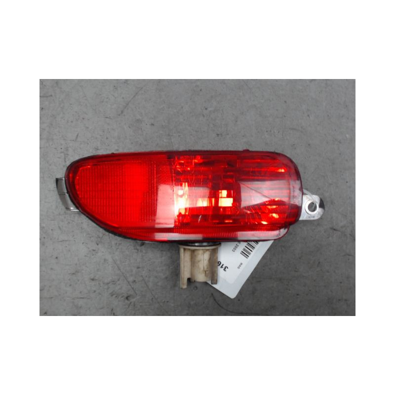FEU DE PARE-CHOC ARRIERE GAUCHE OPEL CORSA 2000-8.2003