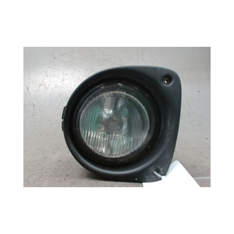 PHARE ANTIBROUILLARD AVANT DROIT RENAULT CLIO II PH.1 98-2001