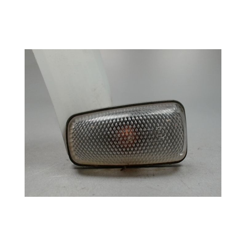 REPETITEUR AILE GAUCHE PEUGEOT 406 99-04