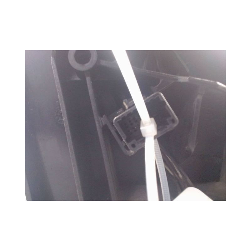RETROVISEUR EXTERIEUR ELECTRIQUE GAUCHE RENAULT MEGANE III ESTATE 09-