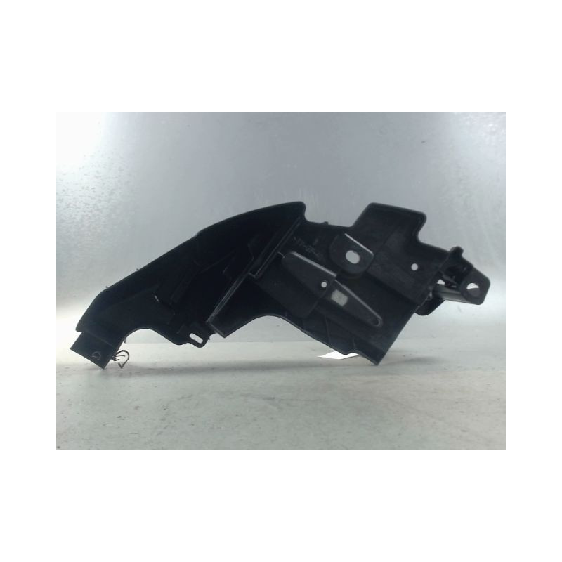 SUPPORT PHARE DROIT RENAULT MEGANE III ESTATE 09-