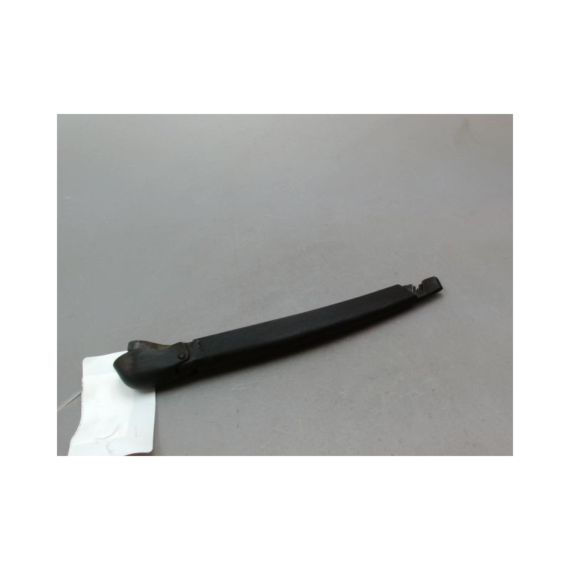 BRAS ESSUIE-GLACE ARRIERE FIAT 500 2007-