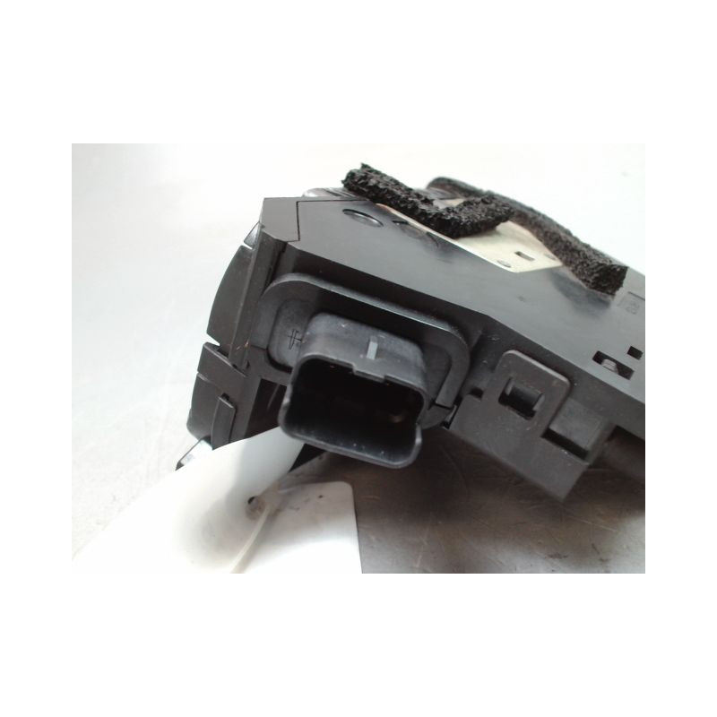 SYSTEME CONDAMNATION AVANT GAUCHE RENAULT CLIO IV Phase 1 2012-...