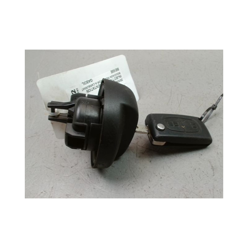 BOUCHON RESERVOIR A CARBURANT PEUGEOT 207 2006-2013