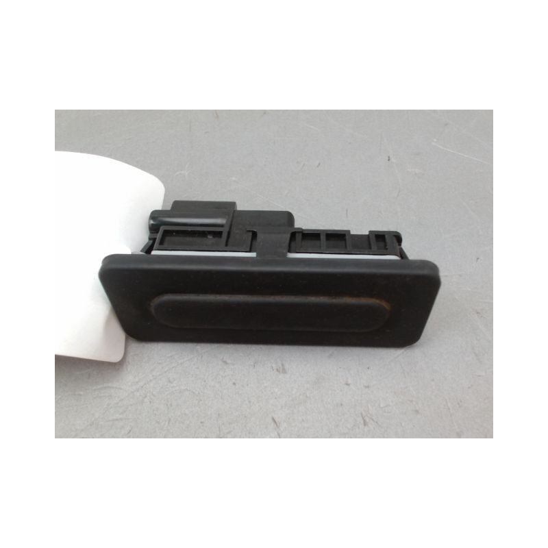 POIGNEE EXTERIEURE HAYON CITROEN C4 CACTUS