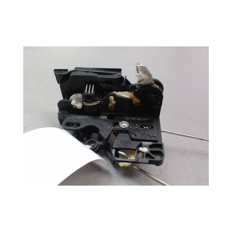 SYSTEME CONDAMNATION ARRIERE GAUCHE DACIA SANDERO 2008-